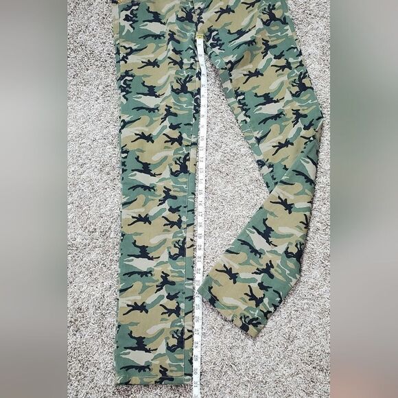Tory Burch Green Camo Jeans - Picture 3 of 7